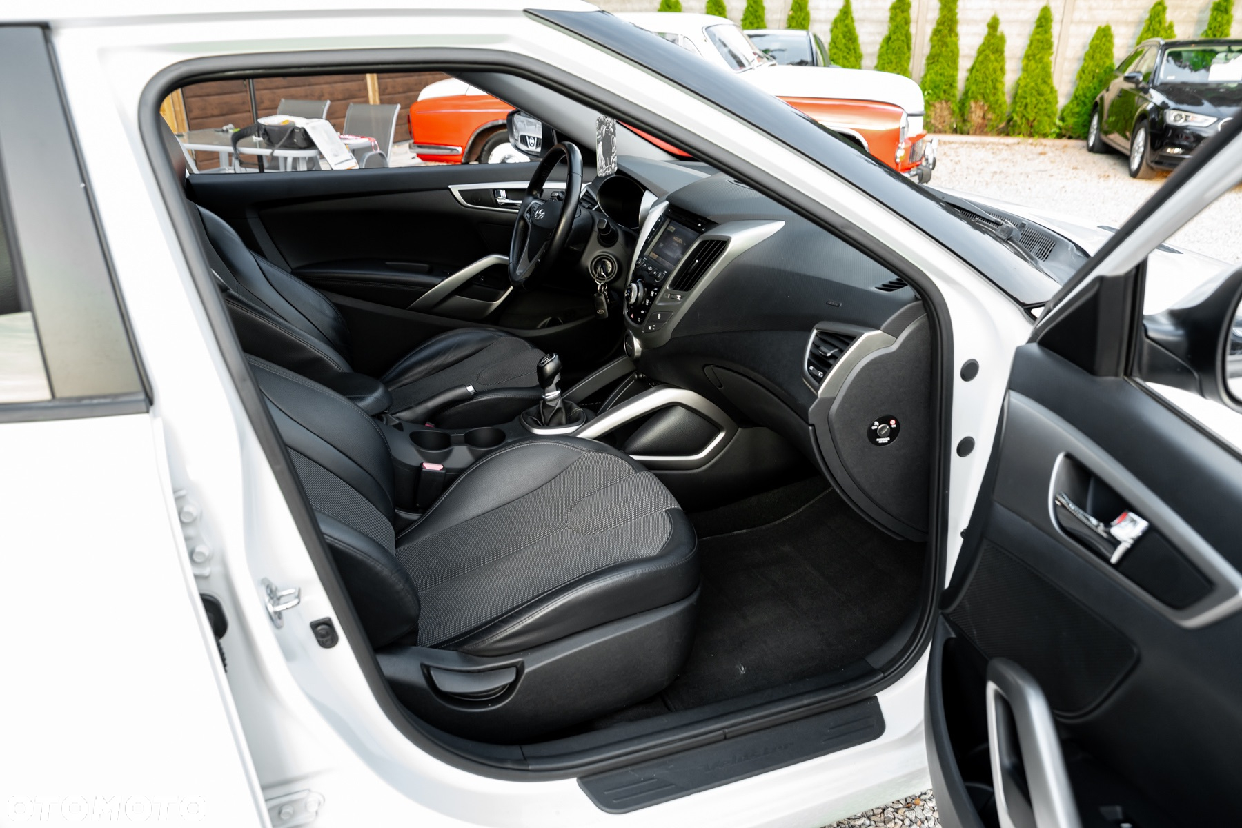 Hyundai Veloster 1.6 GDI Premium - 24