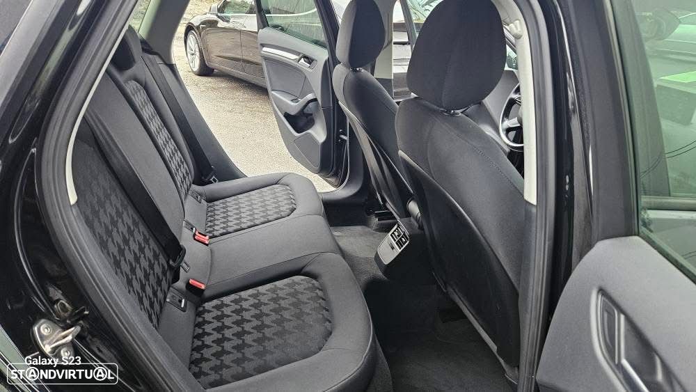 Audi A3 Sportback 1.6 TDI (clean diesel) Attraction - 12