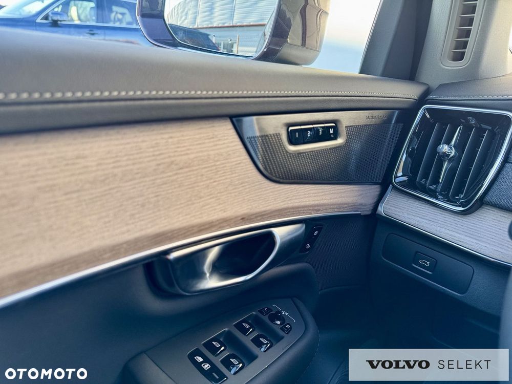 Volvo XC 90 - 18