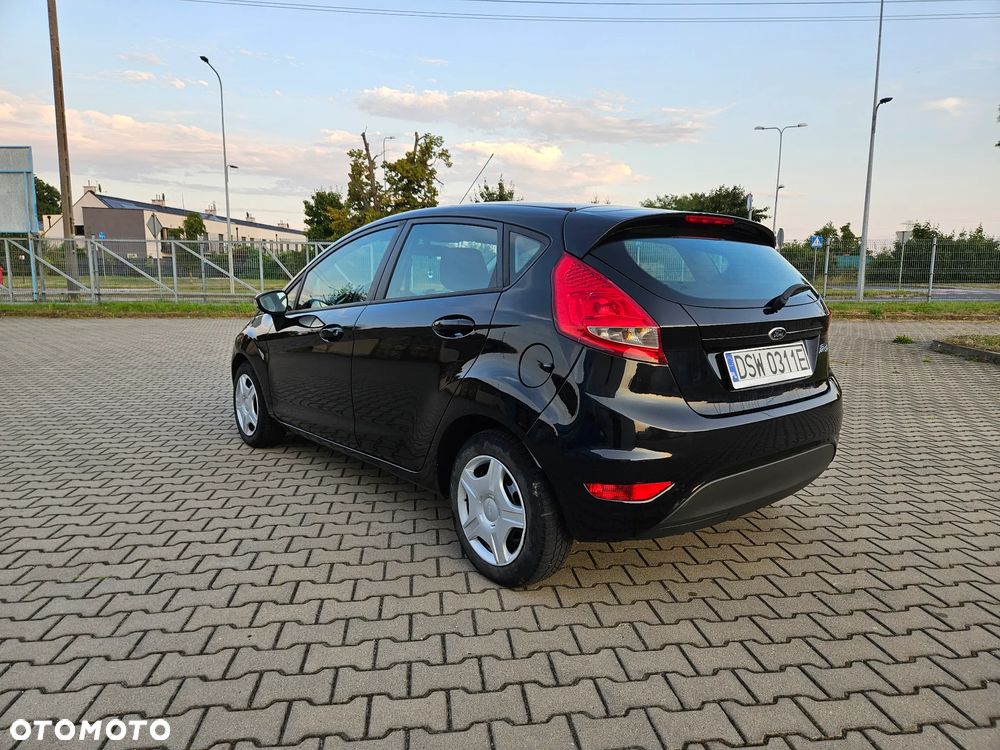 Ford Fiesta - 3