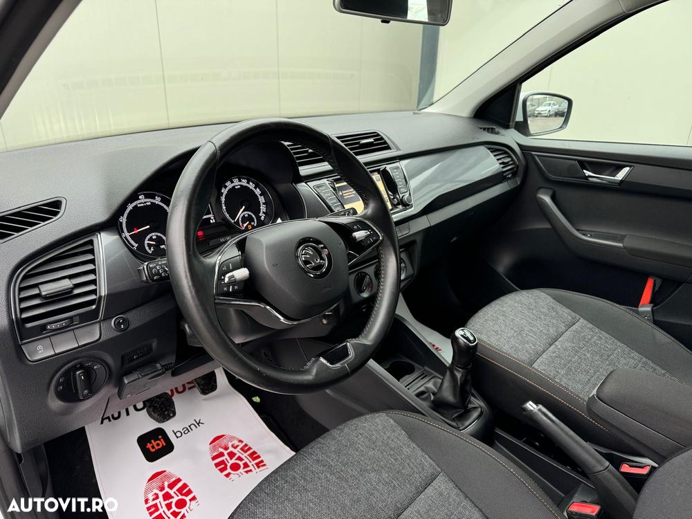 Skoda Fabia 1.0 TSI Ambition - 10