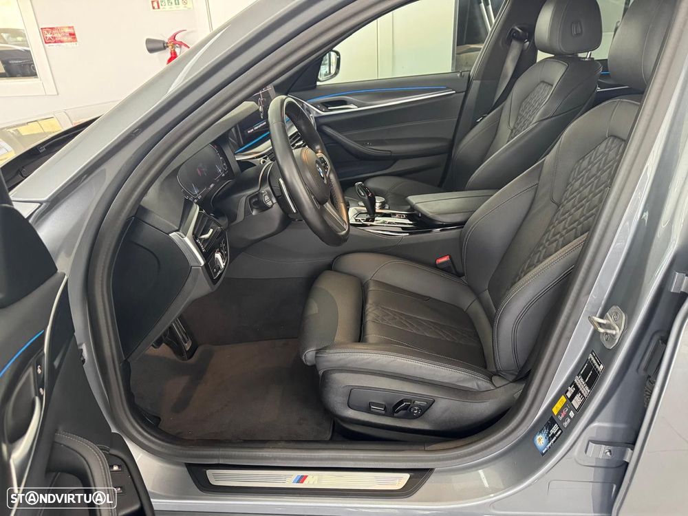 BMW 530 e Pack M - 19