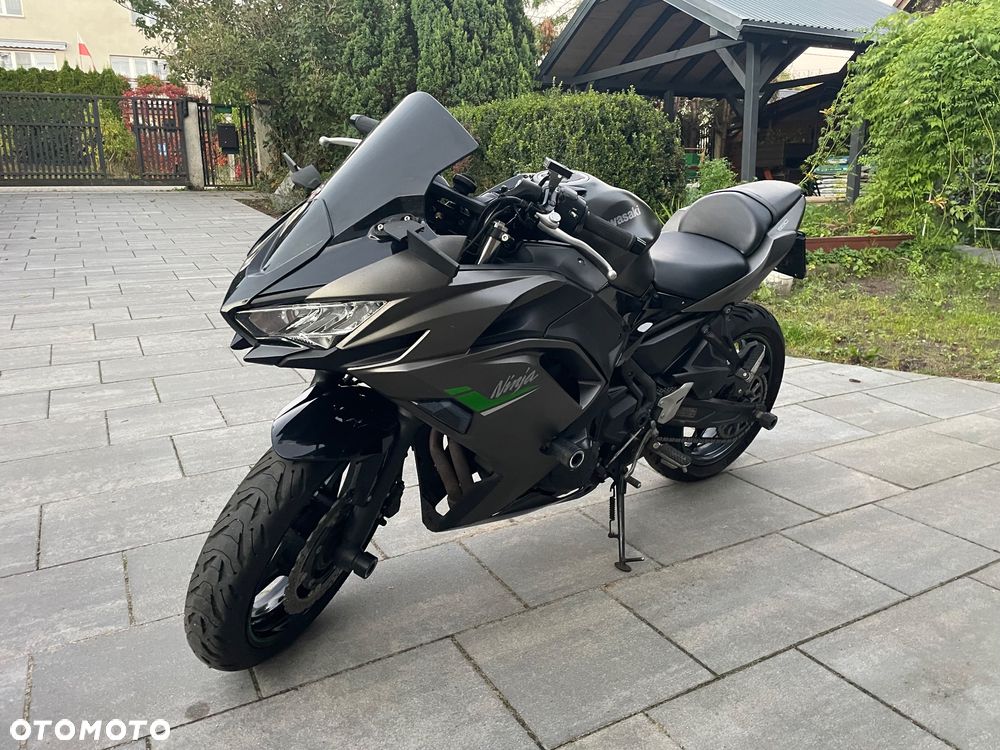 Kawasaki Ninja - 7