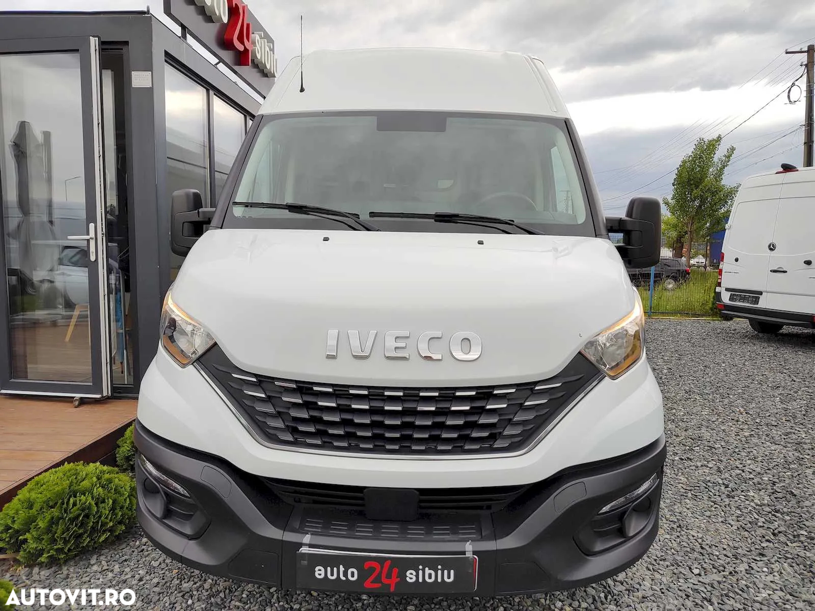 Iveco Daily 35C16 Extralung 2020. roti duble, Masa max. 3500 kg. - 3