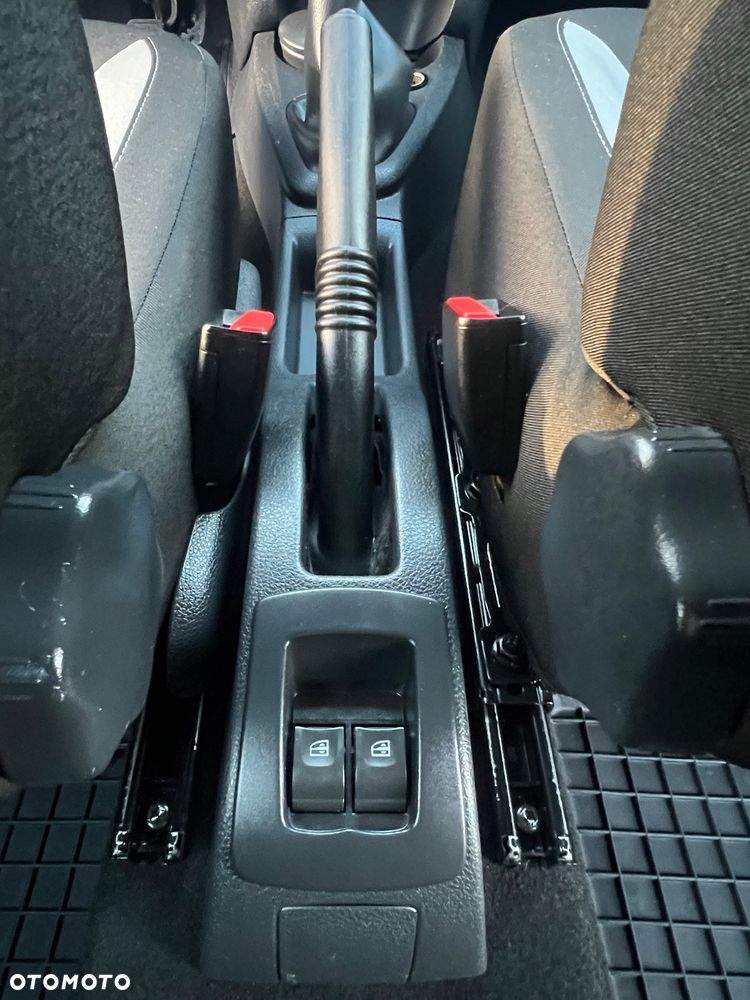 Dacia Sandero 0.9 TCe SL Blackline - 23