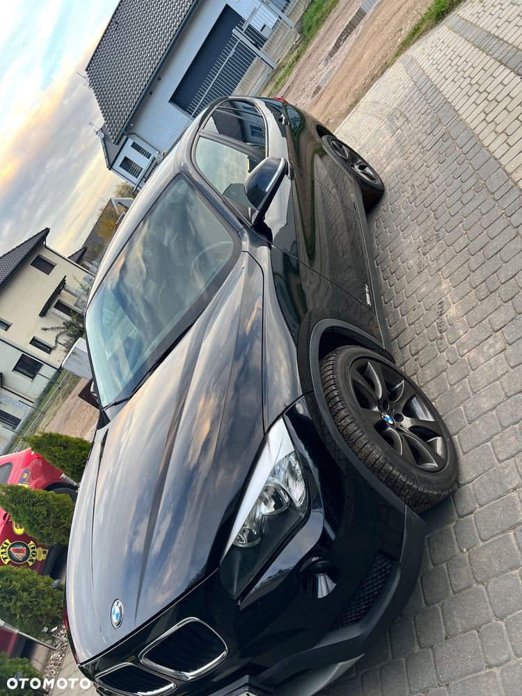 BMW X1 xDrive18d - 4