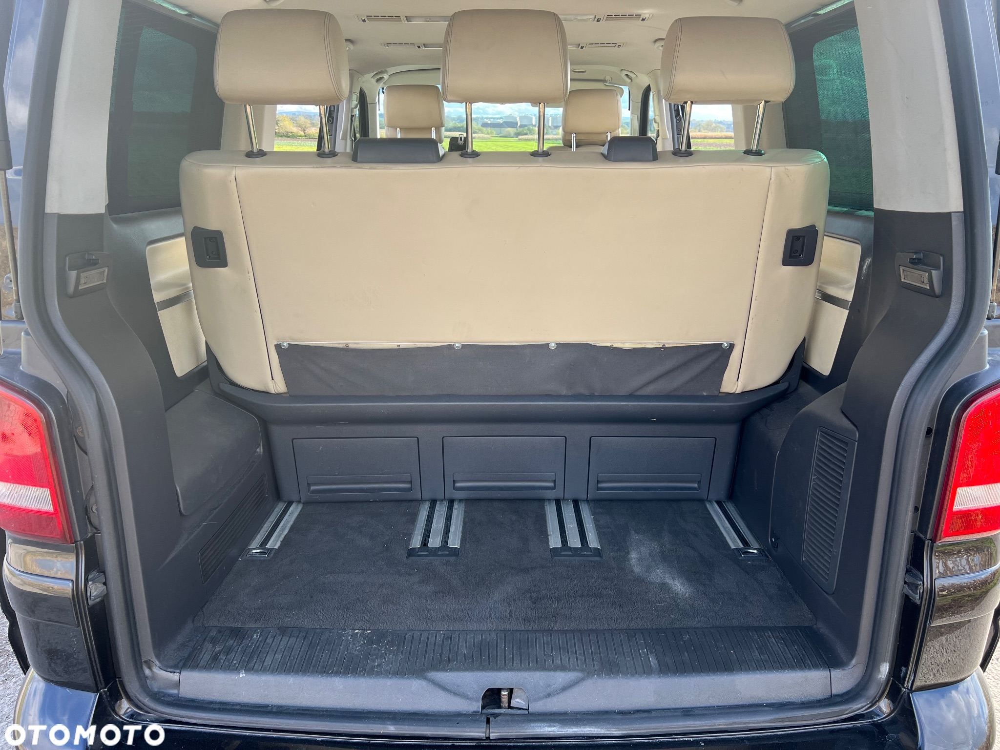 Volkswagen Multivan TDI L1 Highline - 9