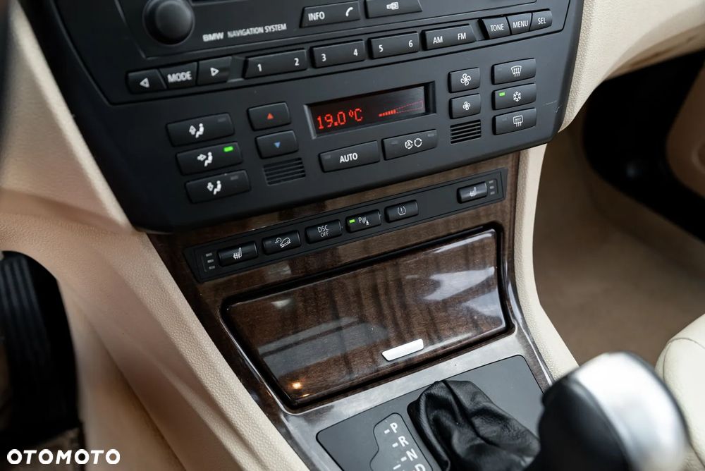 BMW X3 3.0i - 33