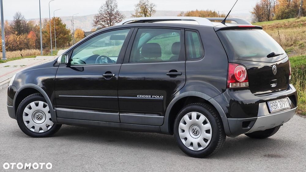 Volkswagen Polo Cross 1.4 16V - 10
