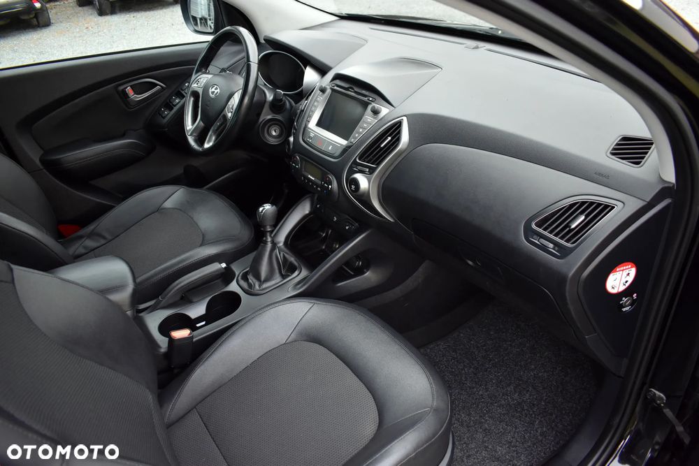 Hyundai ix35 1.7 CRDi 2WD blue Style - 35