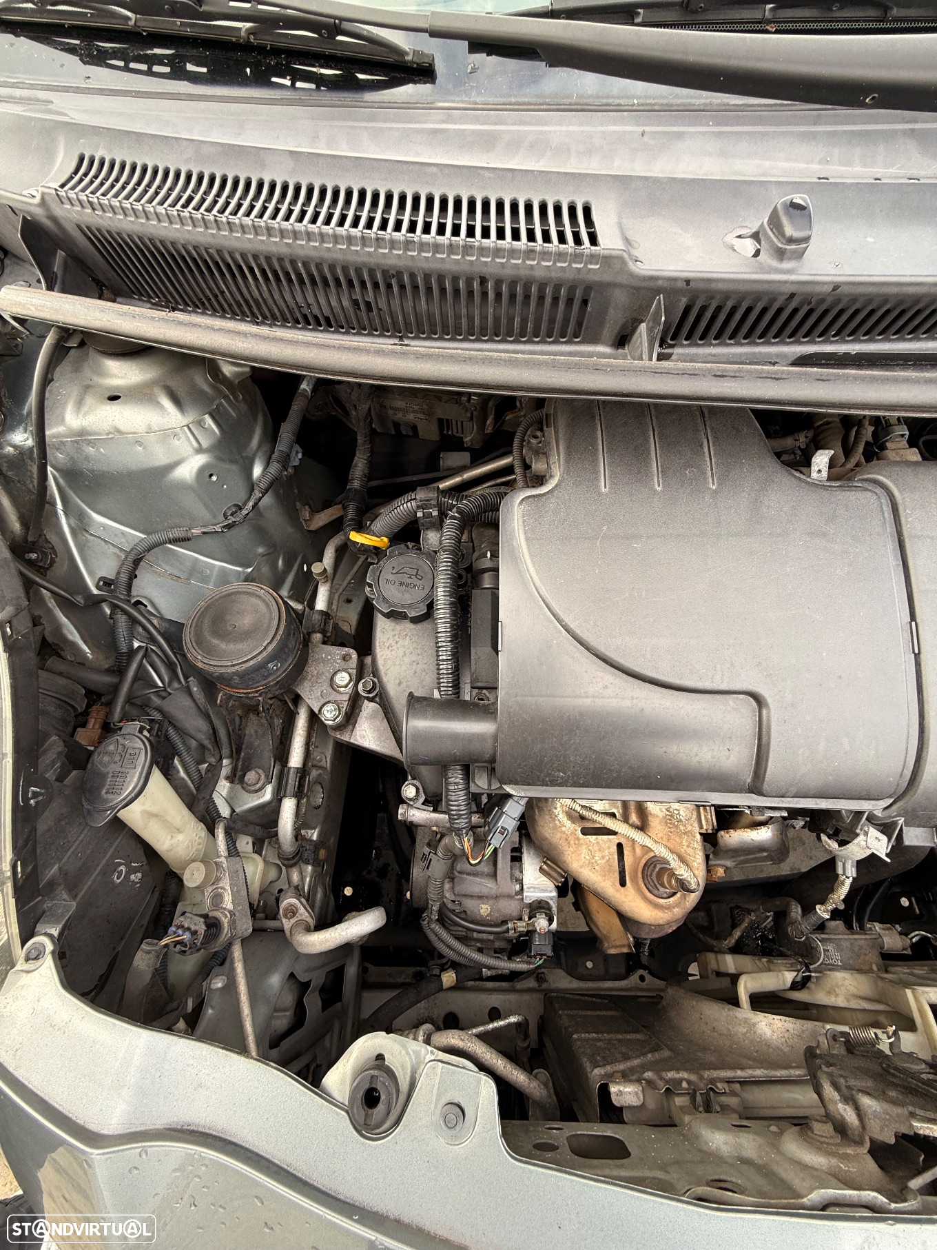 Toyota Yaris 1.0 VVT-i AC Manual - 8