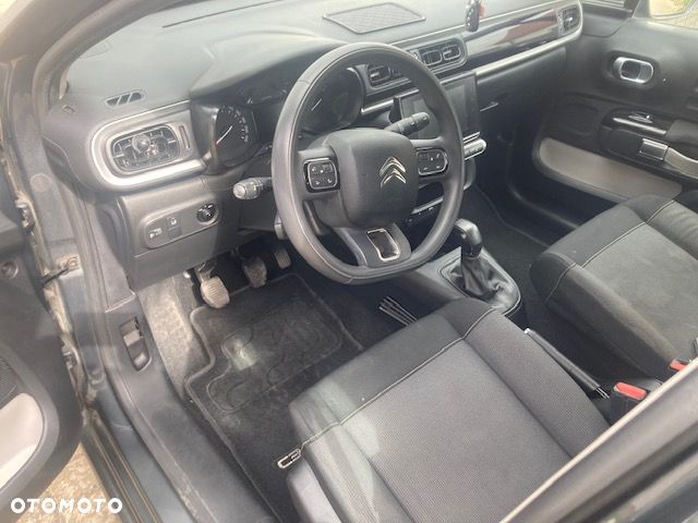 Citroën C3 Pure Tech 82 FEEL - 8