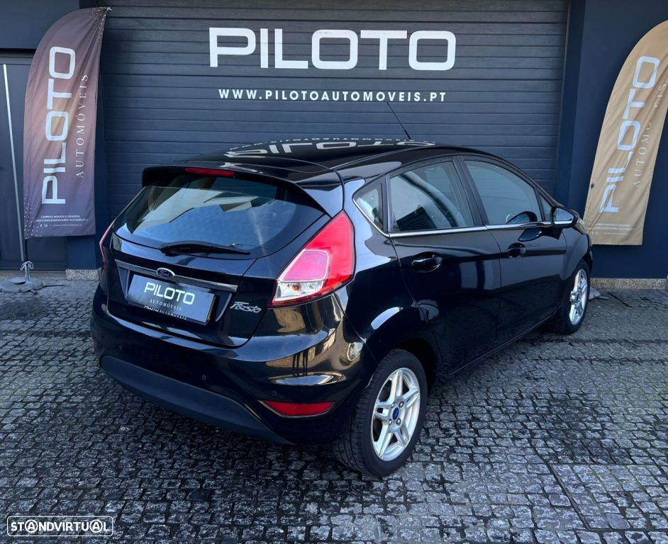 Ford Fiesta 1.5 TDCi Titanium - 10