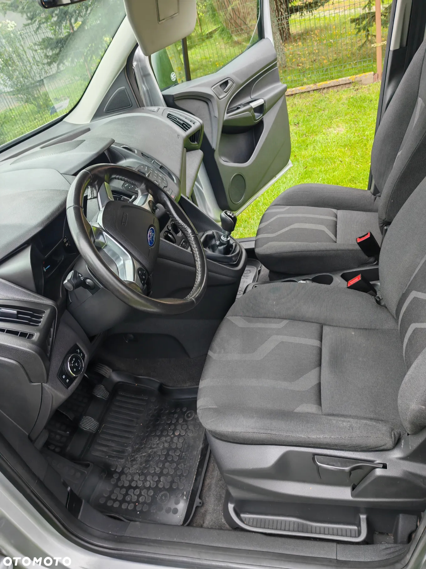 Ford Tourneo Connect Gr 1.5 TDCi Trend - 14