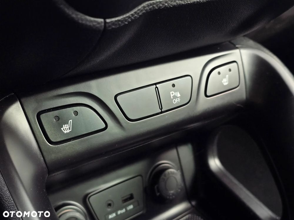 Hyundai ix35 2.0 CRDi Premium 4WD - 32