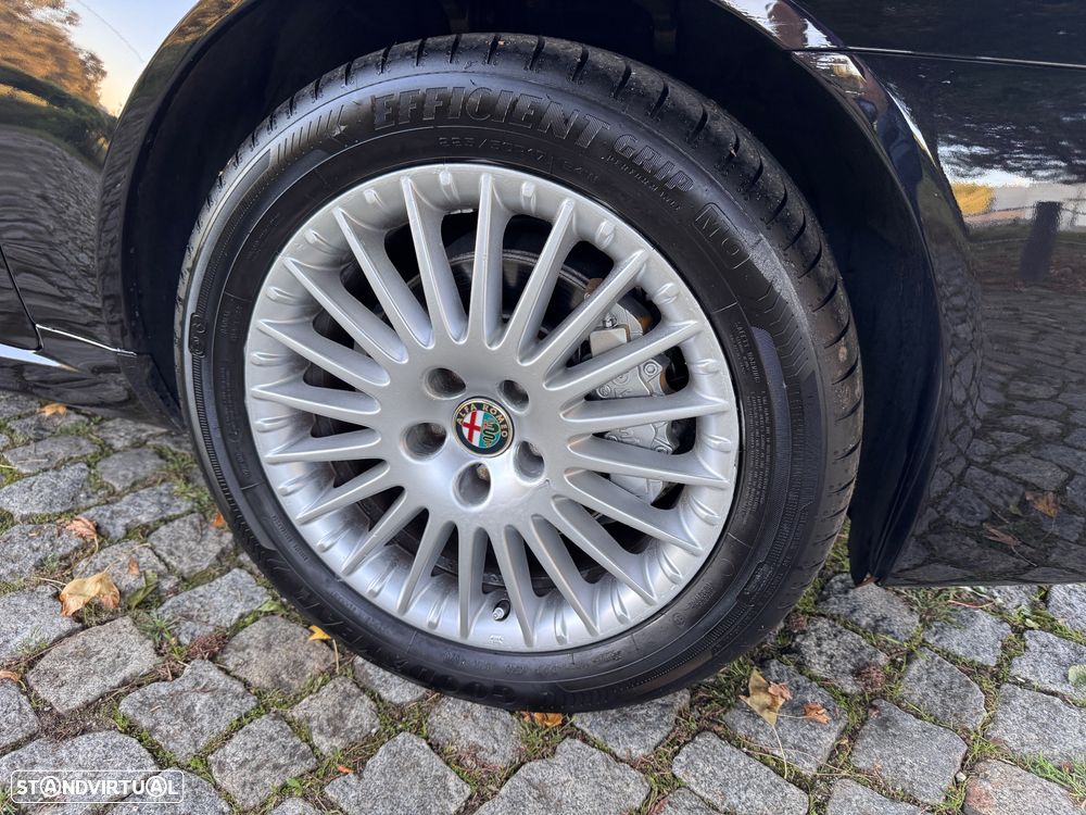 Alfa Romeo 159 Sportwagon 1.9 JTDm 16V Sportiva - 28