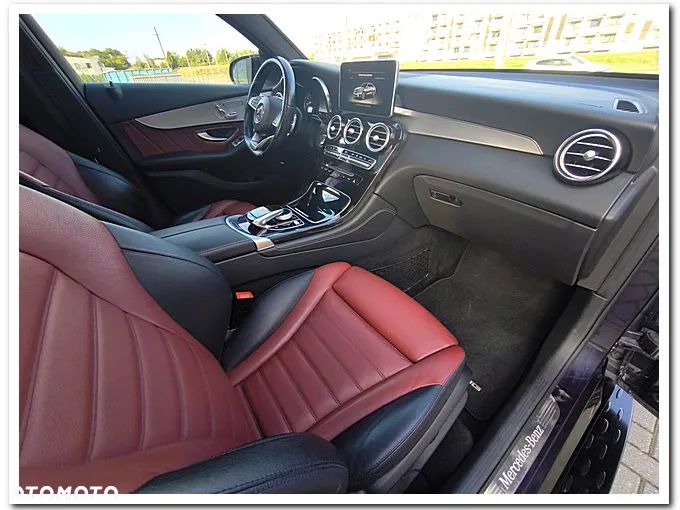 Mercedes-Benz GLC - 24