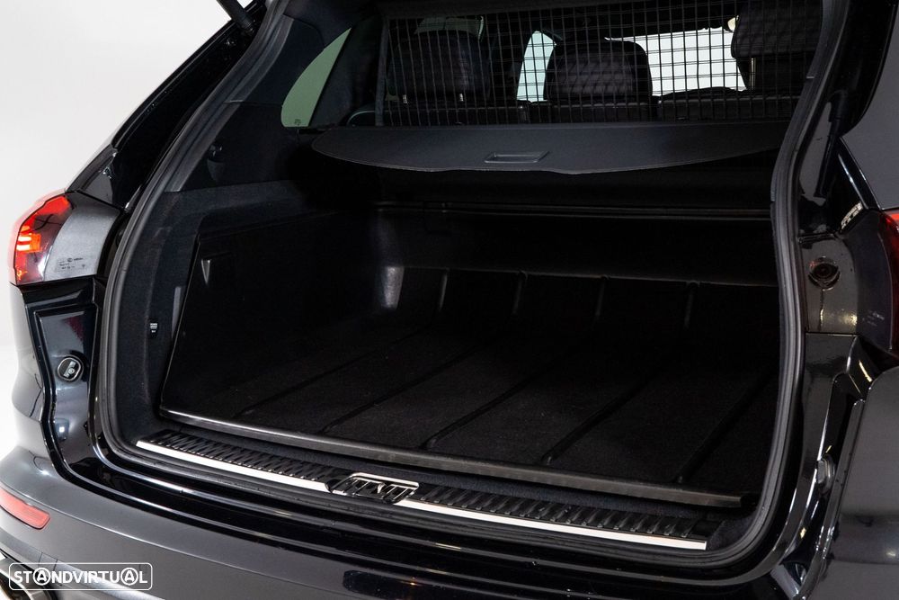 Porsche Cayenne Platinum Edition - 12