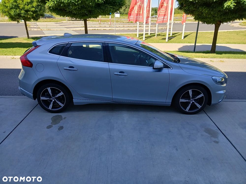 Volvo V40 D2 RDesign - 8