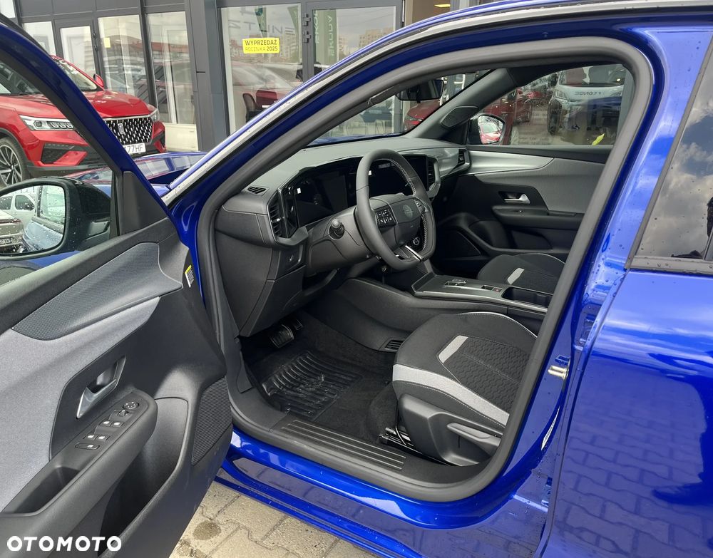 Opel Mokka 1.2 T mHEV Business Edition S&S eDTC6 - 10