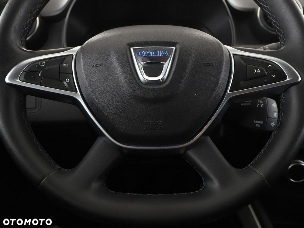 Dacia Duster TCe 100 2WD Celebration - 22