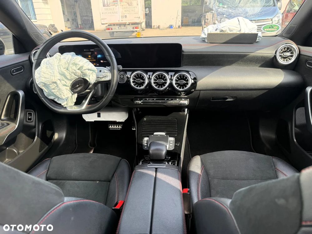 Mercedes-Benz CLA 250 e 8G-DCT Edition AMG Line - 10
