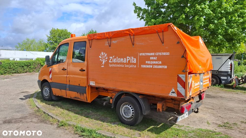 Mercedes-Benz Sprinter - 9
