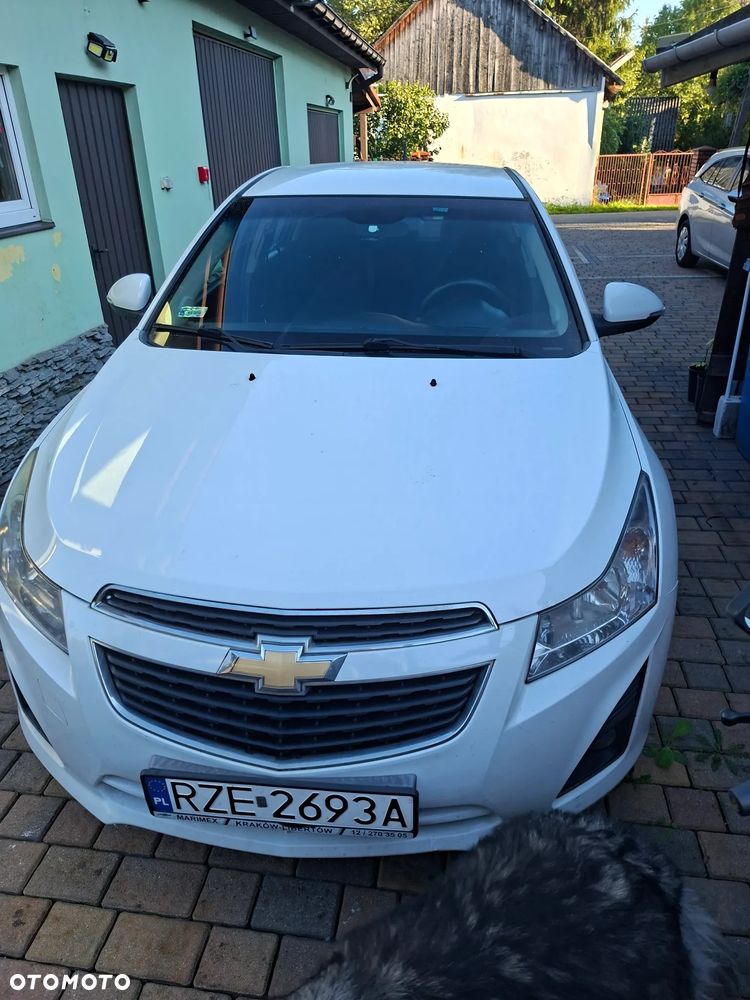 Chevrolet Cruze 1.8 LT - 10