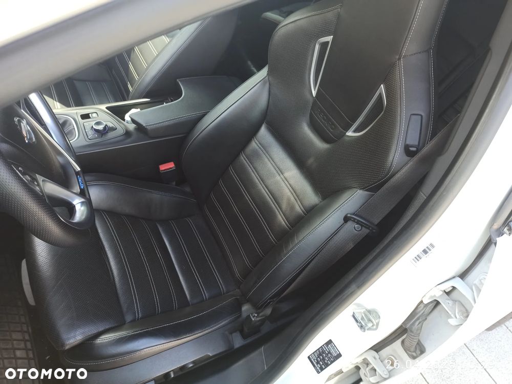 Opel Insignia - 13
