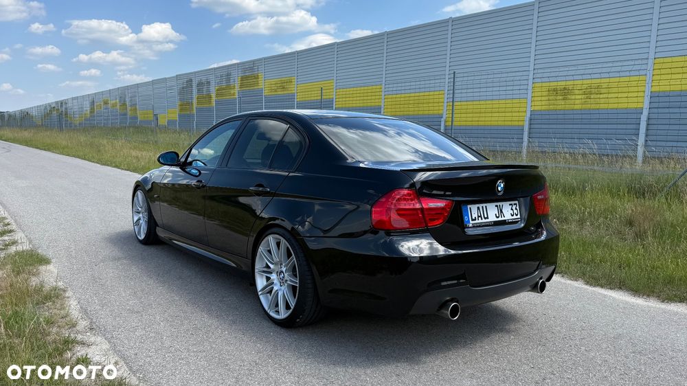 BMW Seria 3 320d - 14