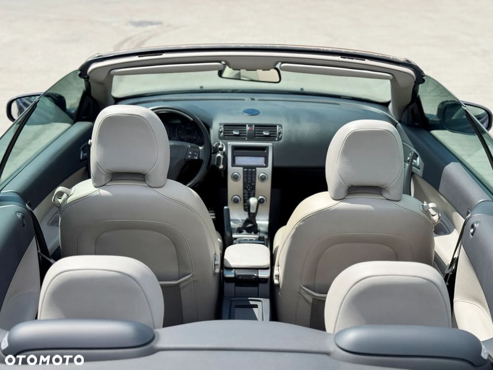 Volvo C70 2.0D Summum - 5