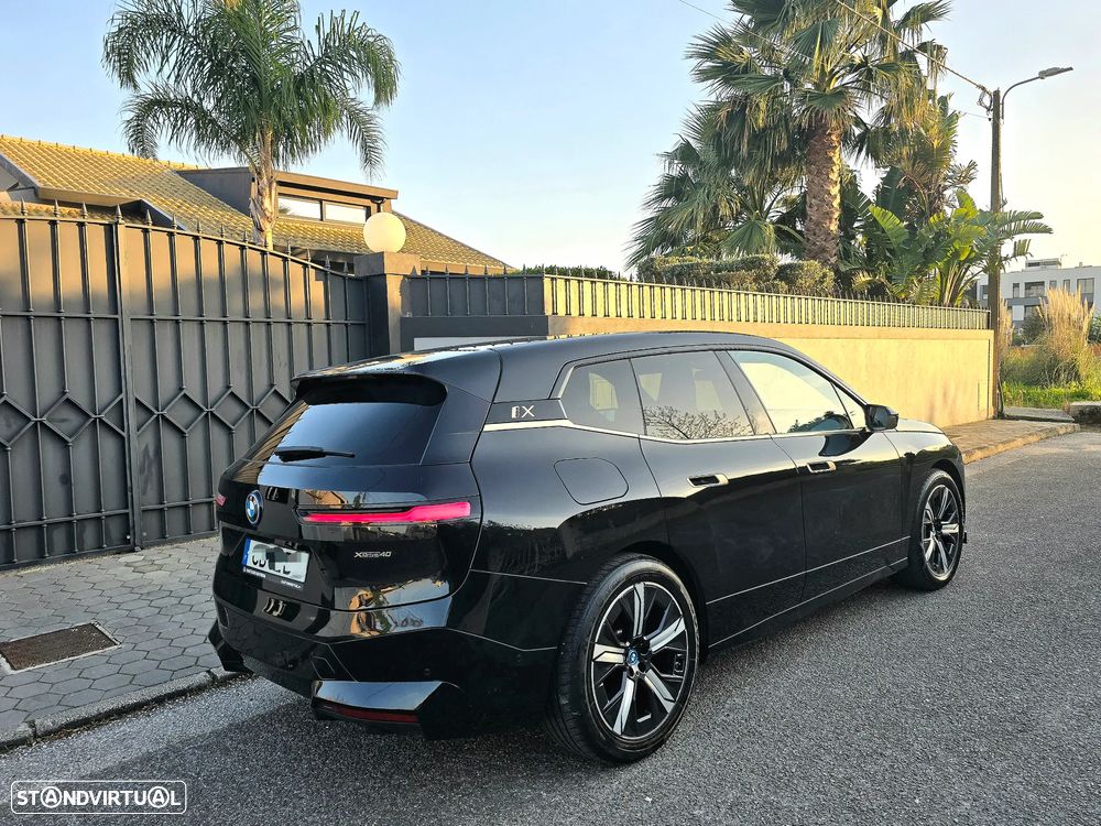 BMW iX xDrive 40 Pack Desportivo - 6