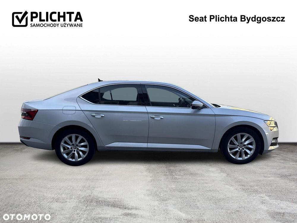 Skoda Superb 2.0 TDI SCR 4x4 Style DSG - 6