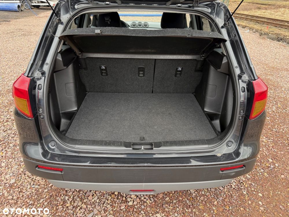 Suzuki Vitara 1.6 DDiS (4x4) Allgrip Comfort - 8