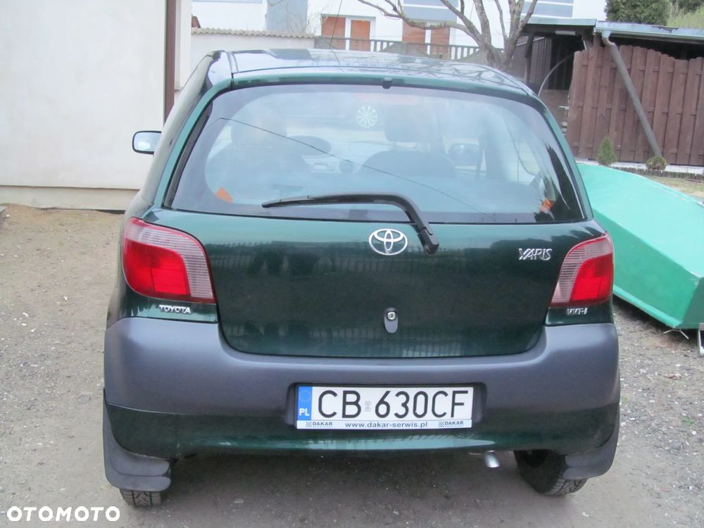 Toyota Yaris 1.0 Terra - 6