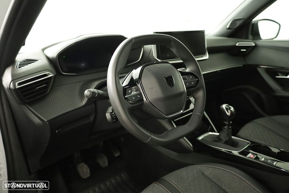 Peugeot 2008 1.2 PureTech Allure - 7