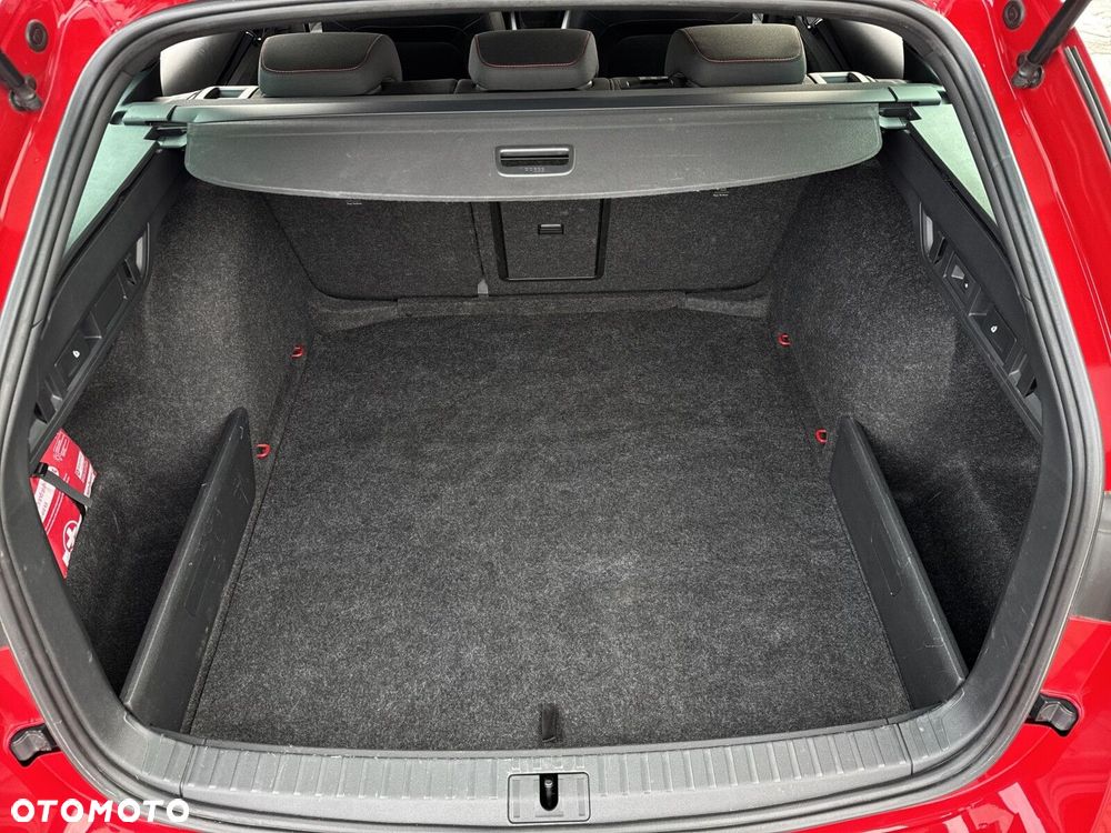 Skoda Octavia 2.0 TDI RS DSG - 34