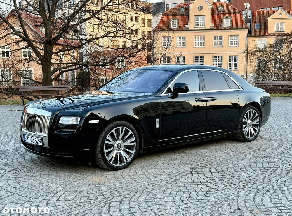 Rolls-Royce Ghost - 3