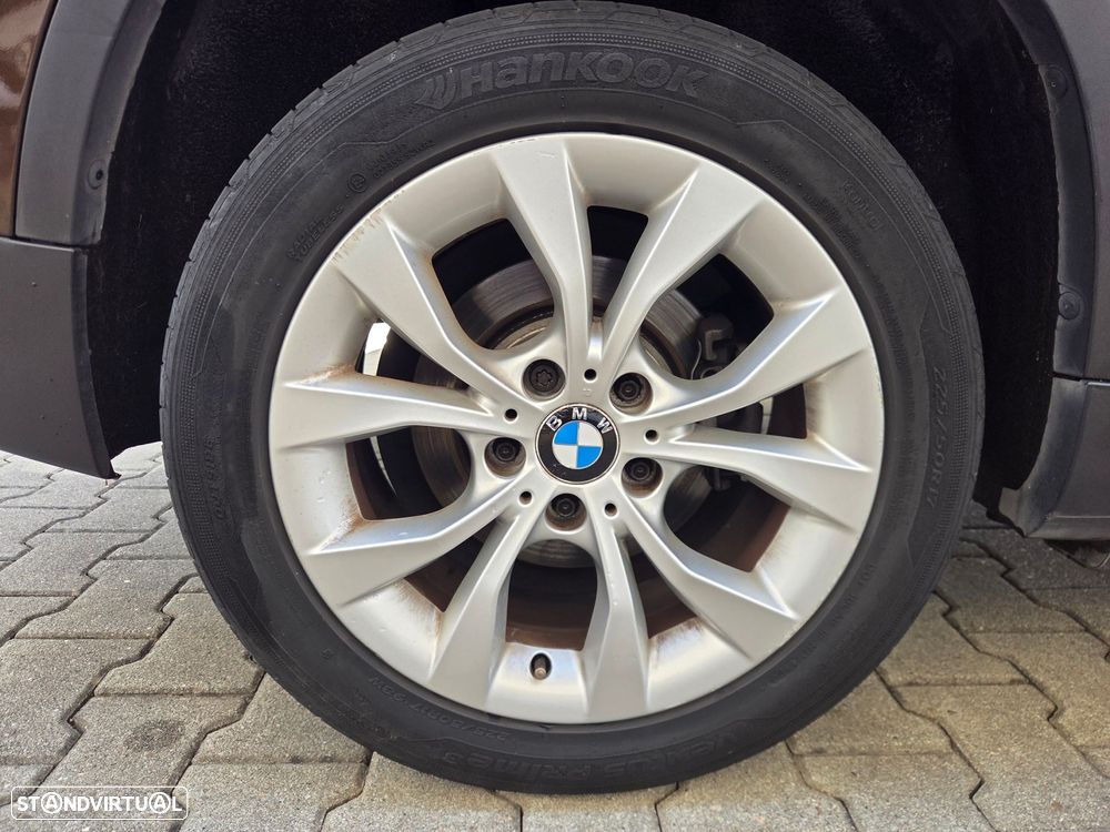 BMW X1 18 d sDrive - 26