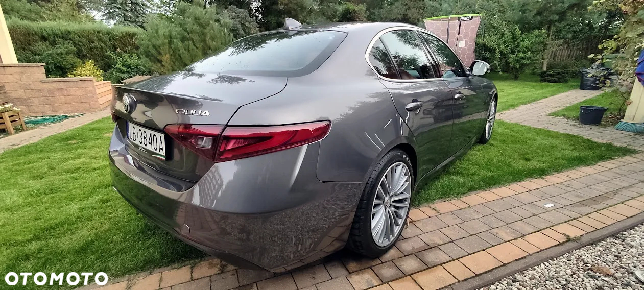 Alfa Romeo Giulia 2.2 D Turbo Super - 7