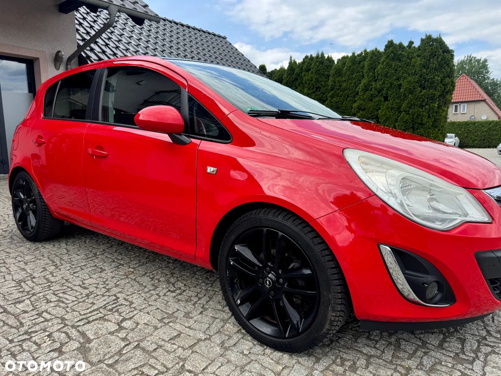 Opel Corsa 1.4 16V Color Edition - 11