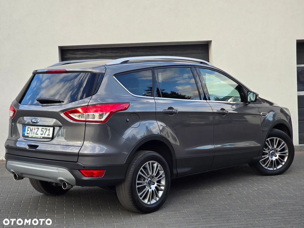 Ford Kuga 2.0 TDCi 2x4 Titanium - 23