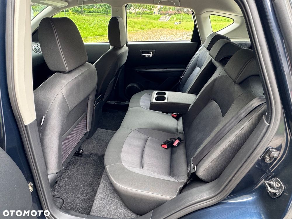 Nissan Qashqai 2.0 dCi DPF tekna - 26