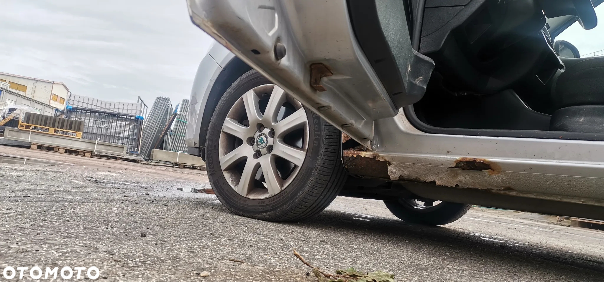 Drzwi prawy lewy przod  Skoda Fabia II 2 kod lakieru 9156 - 3