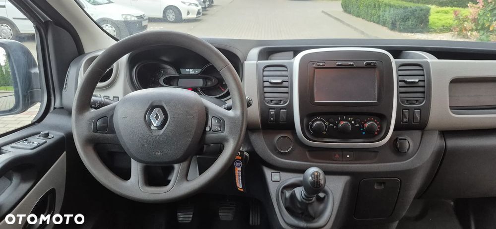 Renault traffic - 20