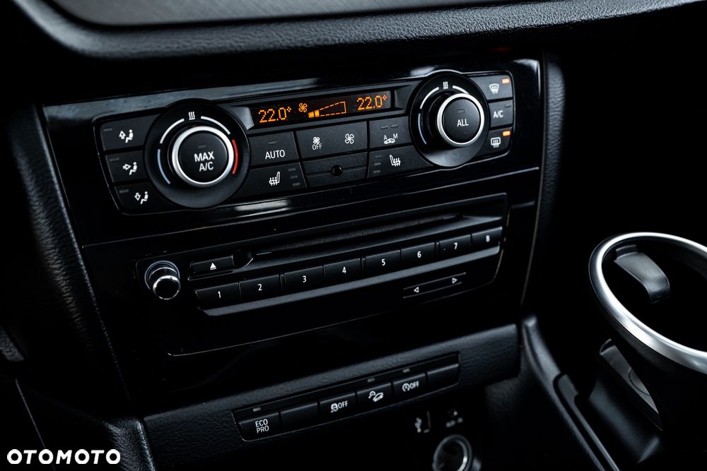 BMW X1 xDrive20d Sport Line - 31
