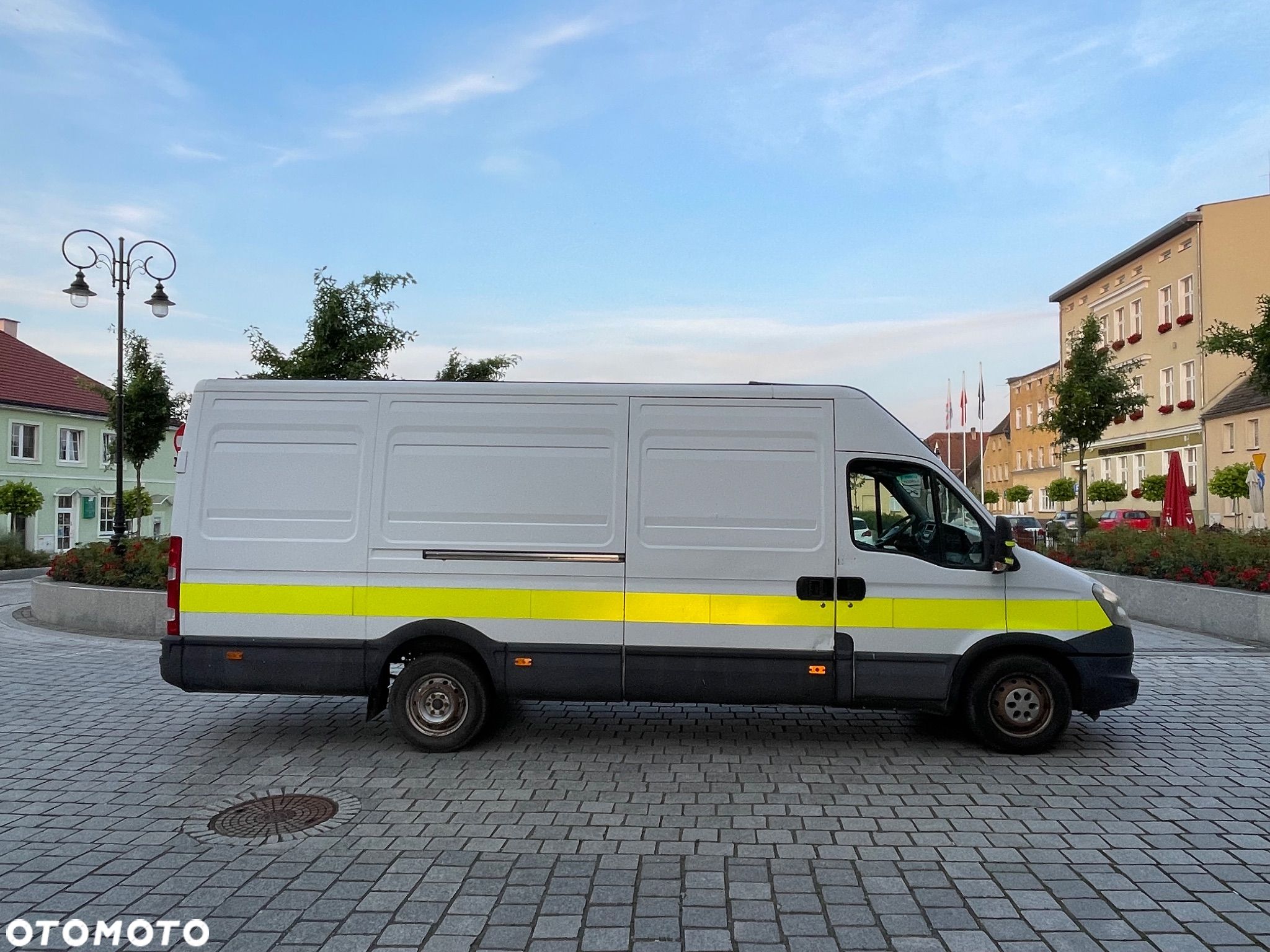 Iveco Daily 35S13 - 1