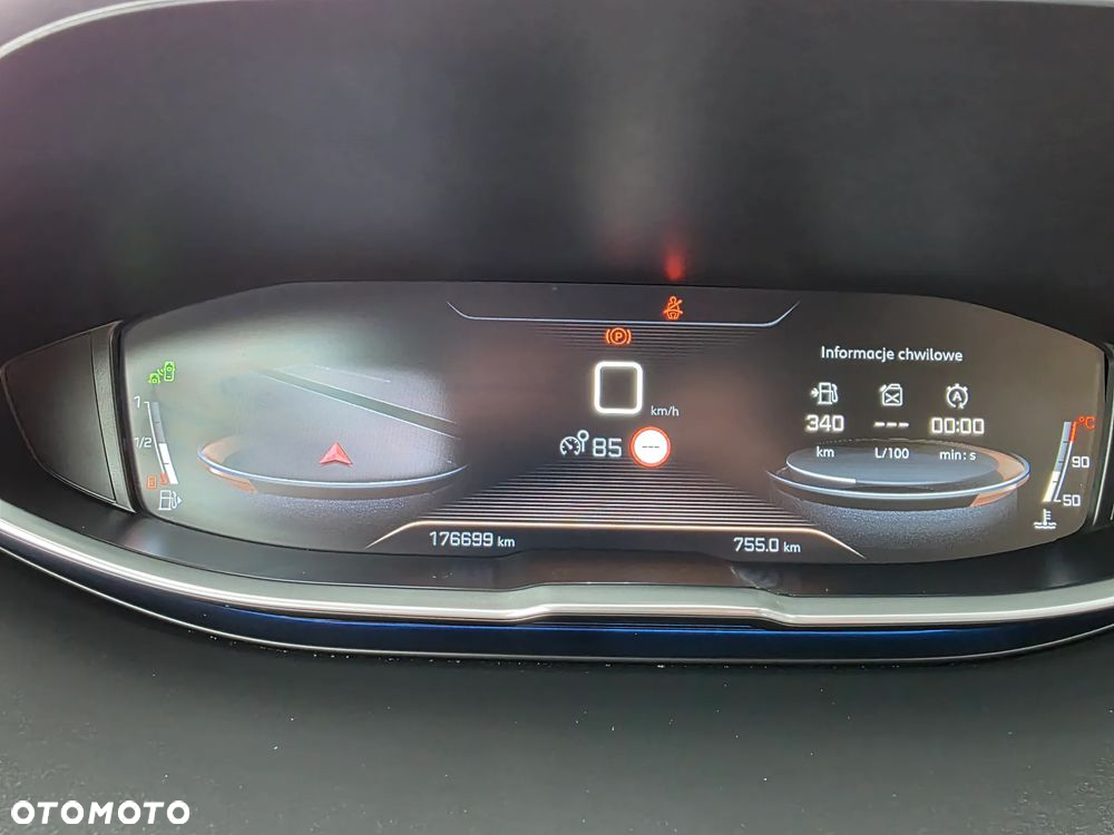 Peugeot 3008 1.5 BlueHDi GT S&S - 28