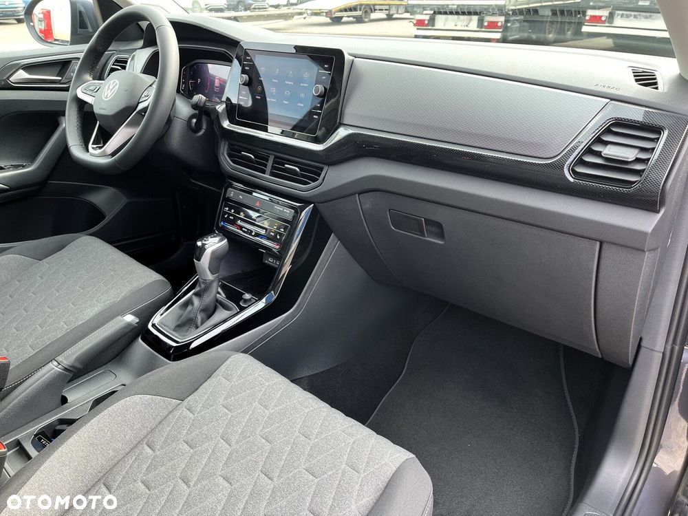 Volkswagen T-Cross 1.5 TSI ACT Life Plus DSG - 35