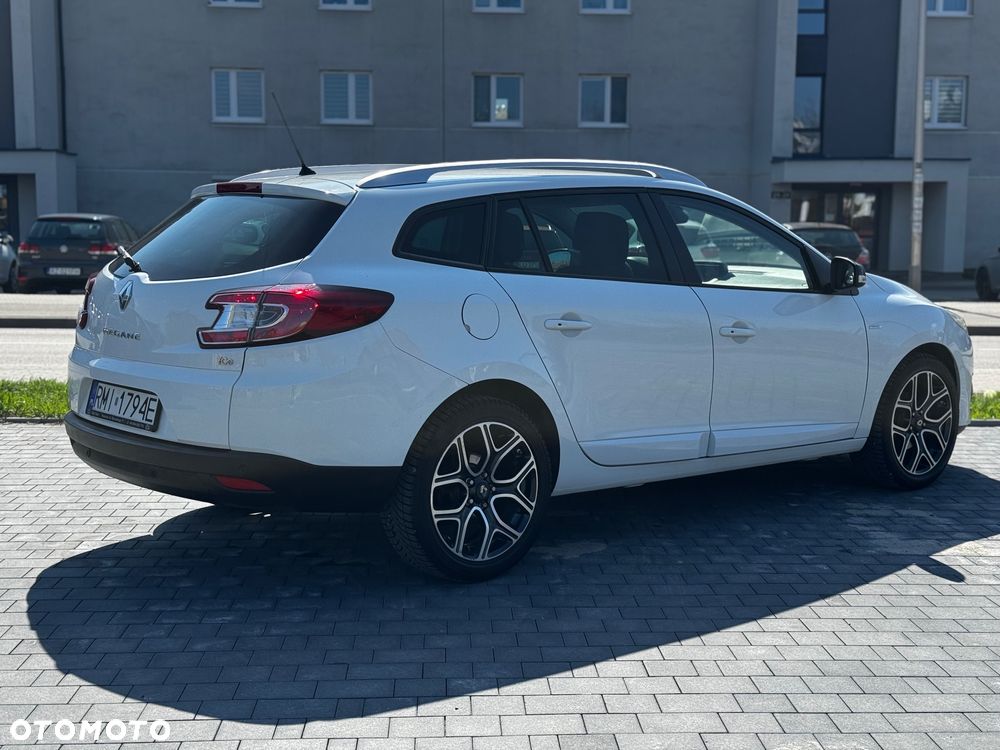 Renault Megane ENERGY TCe 115 Start & Stop Bose Edition - 3